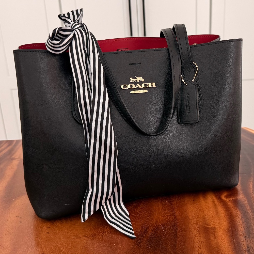 COACH | CARRYALL
